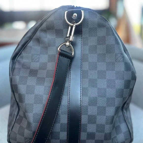 Louis Vuitton Keepall 55 Bandoulière Damier Graphite Red Trim Limited Edition - Picture 4 of 8